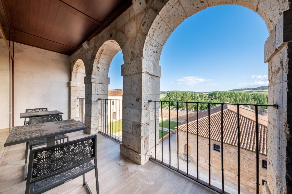 Un balcón o terraza de Castilla Termal Monasterio de Valbuena