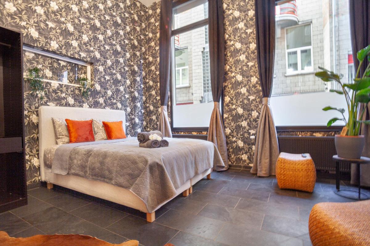 Luxury Suites Royal - Housity