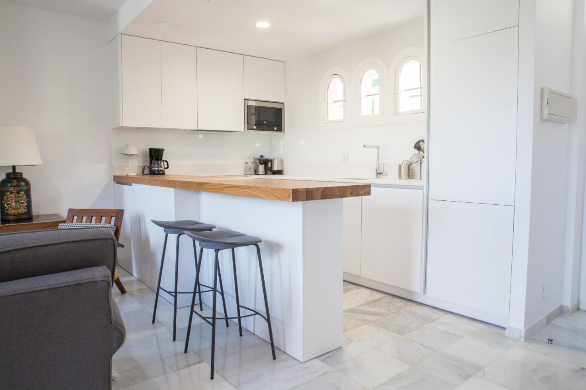 Expo Apartment Golden Mile - Housity