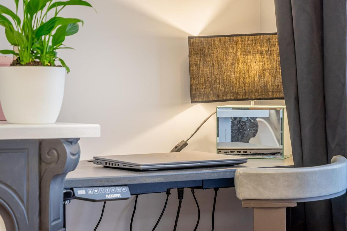 Nouvel Appartement de Caractère et Climatisé à la Joliette - Housity