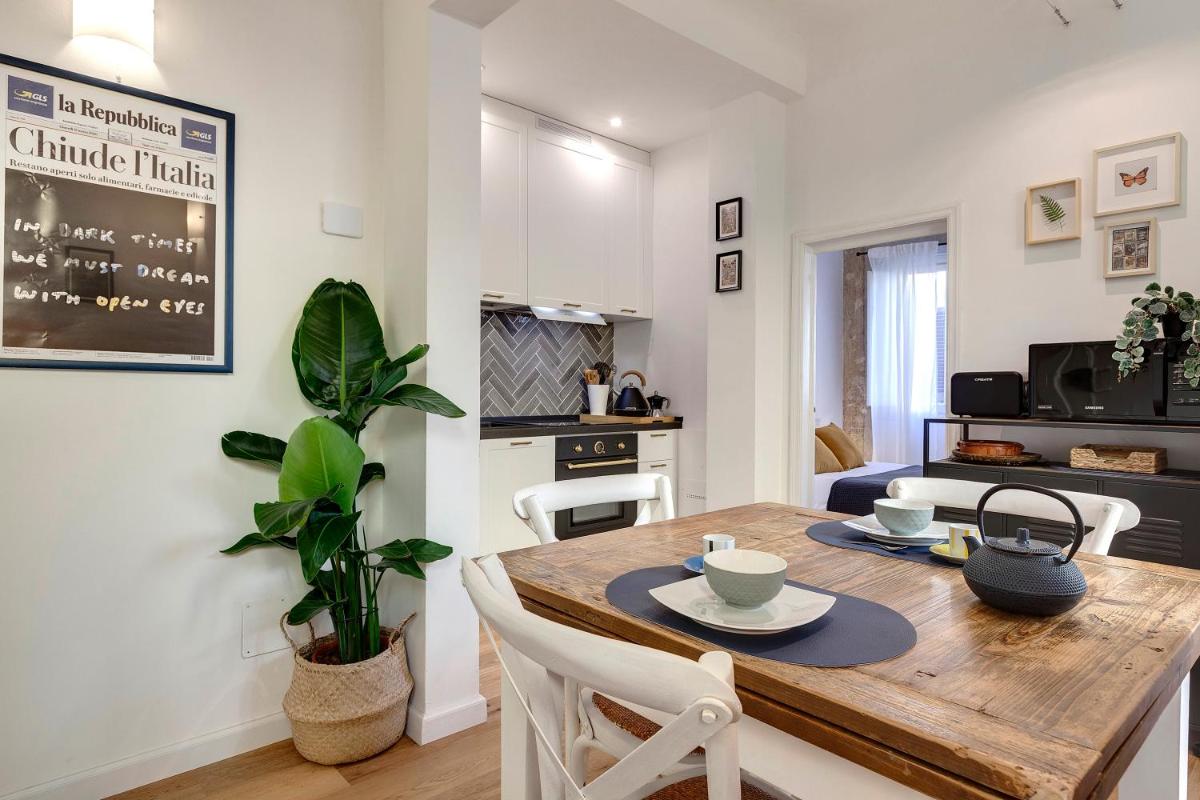 Aida Apartment by Mamo Florence - Housity