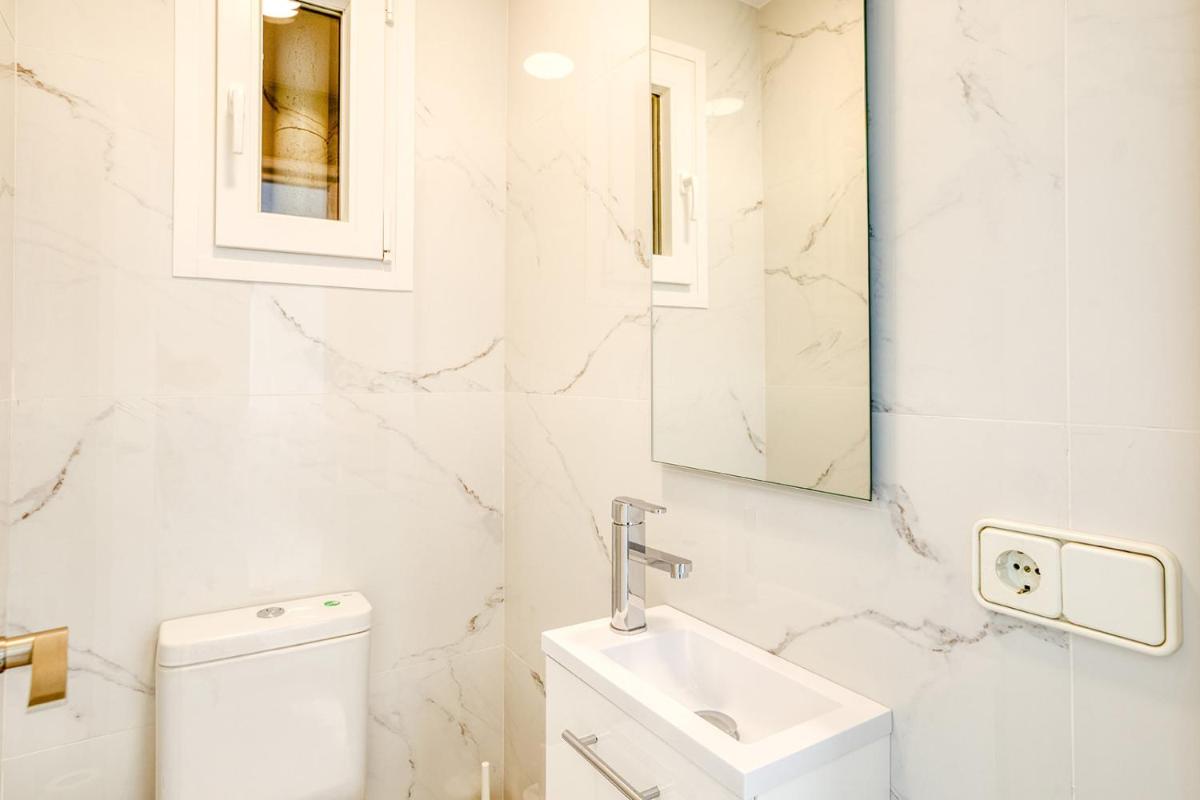 Apartament Roses Vista Mar - Housity