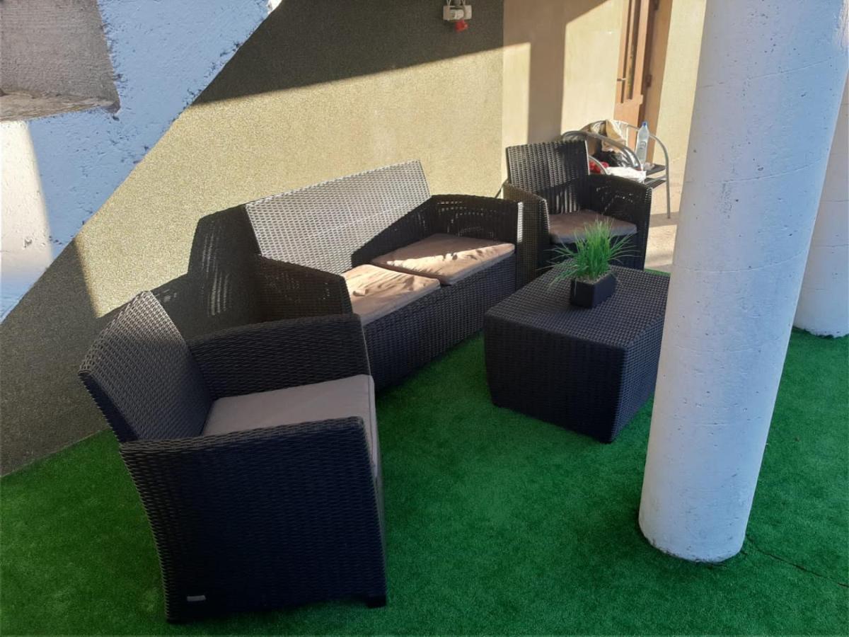 DOM POD MARESZKĄ - Housity
