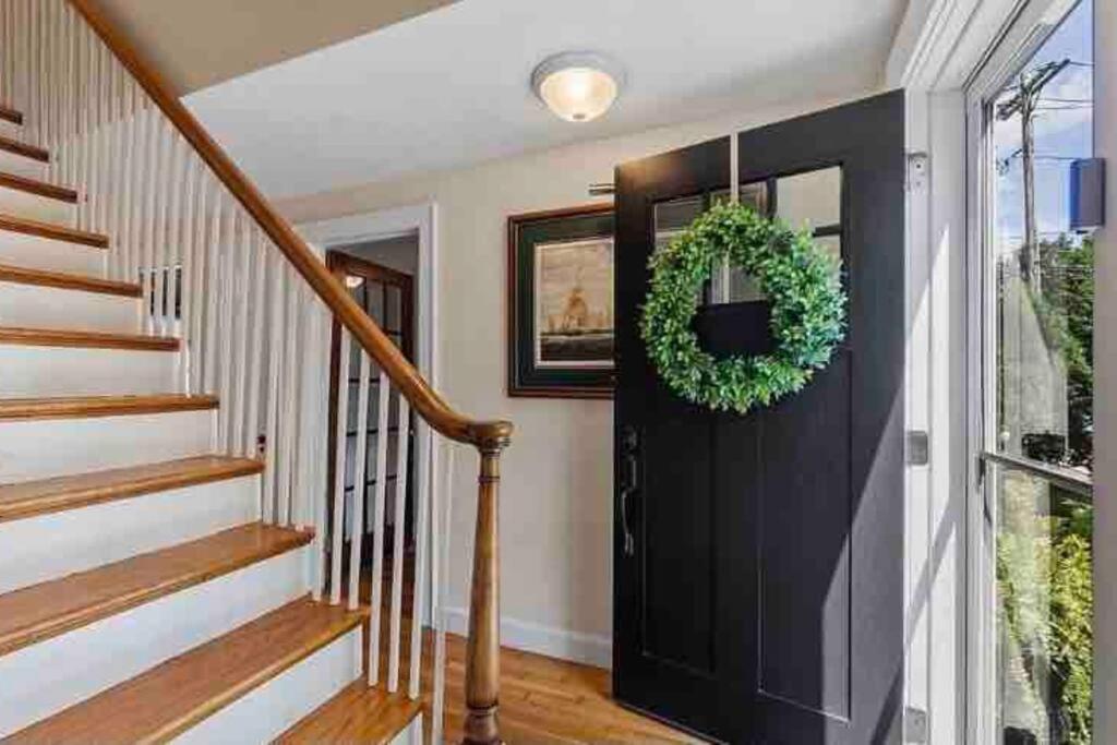 Unused - Full House For A Family - Housity