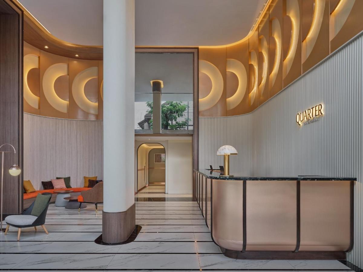 The Quarter Onnut by UHG - Housity