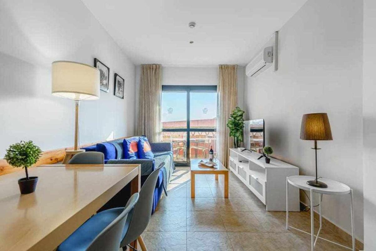 Suitetrails - Apartamento junto a la playa 4p piscina y parking