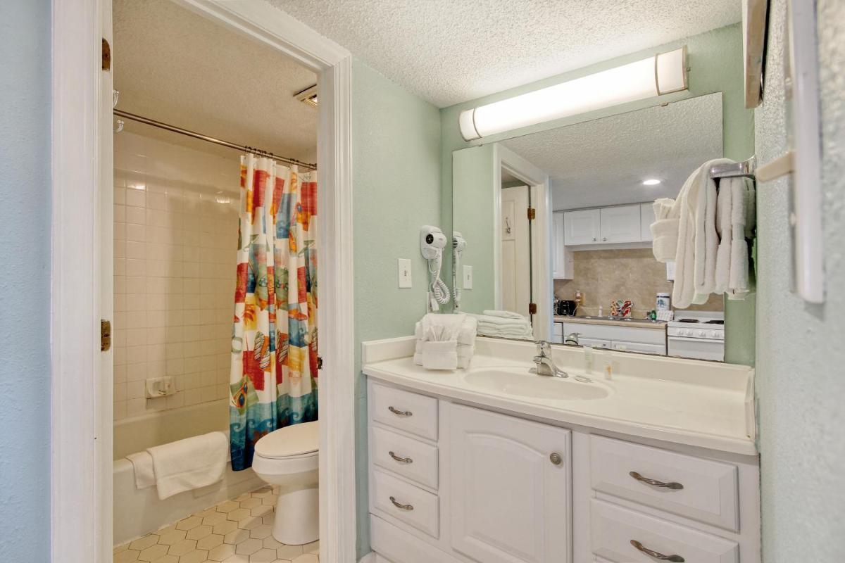 Blue Water Resort 1103 - Housity