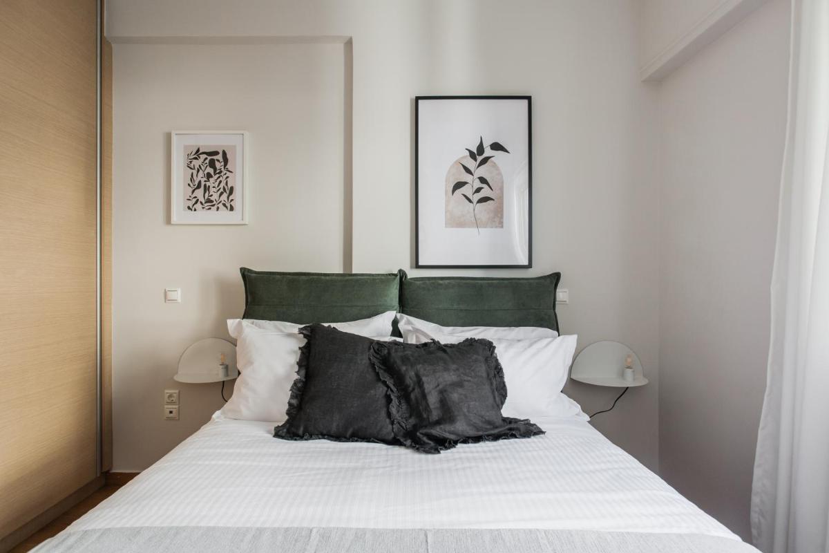 Suitetrails - Exquisite 2BR Apartment in Agia Paraskevi by UPSTREET