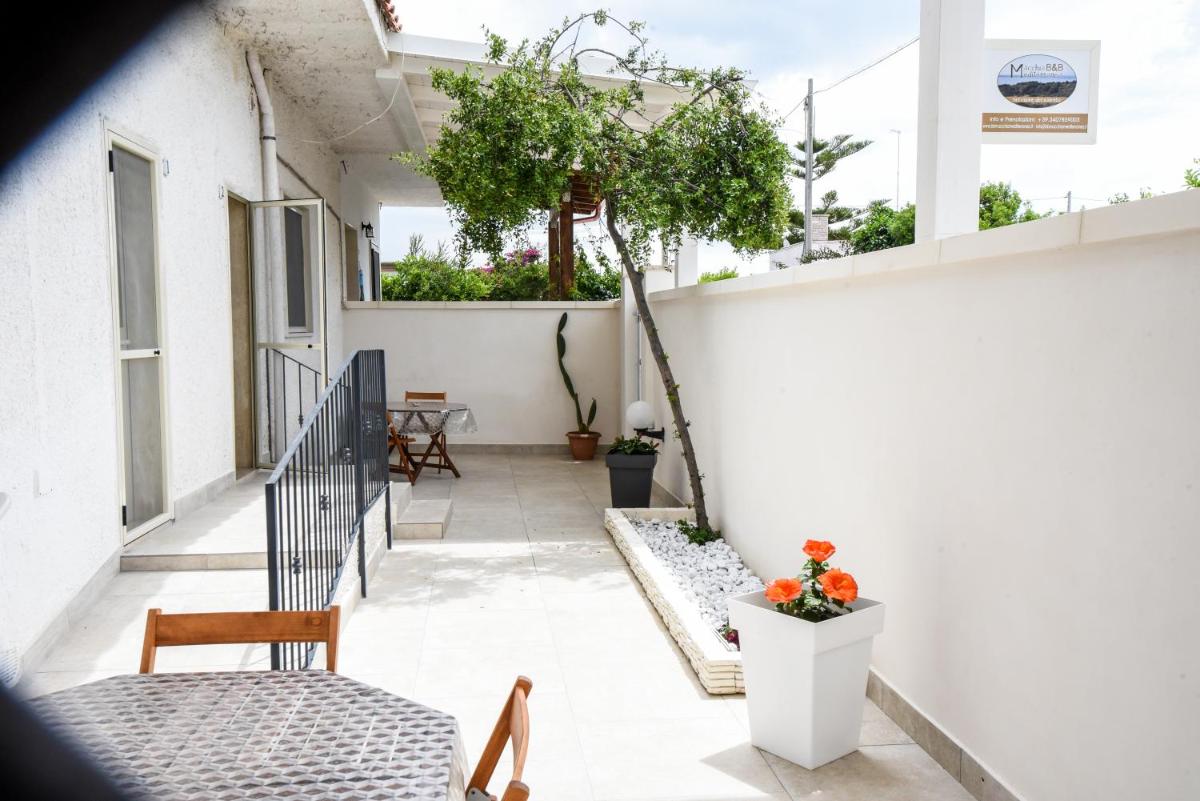 B&B Macchia Mediterranea - Housity