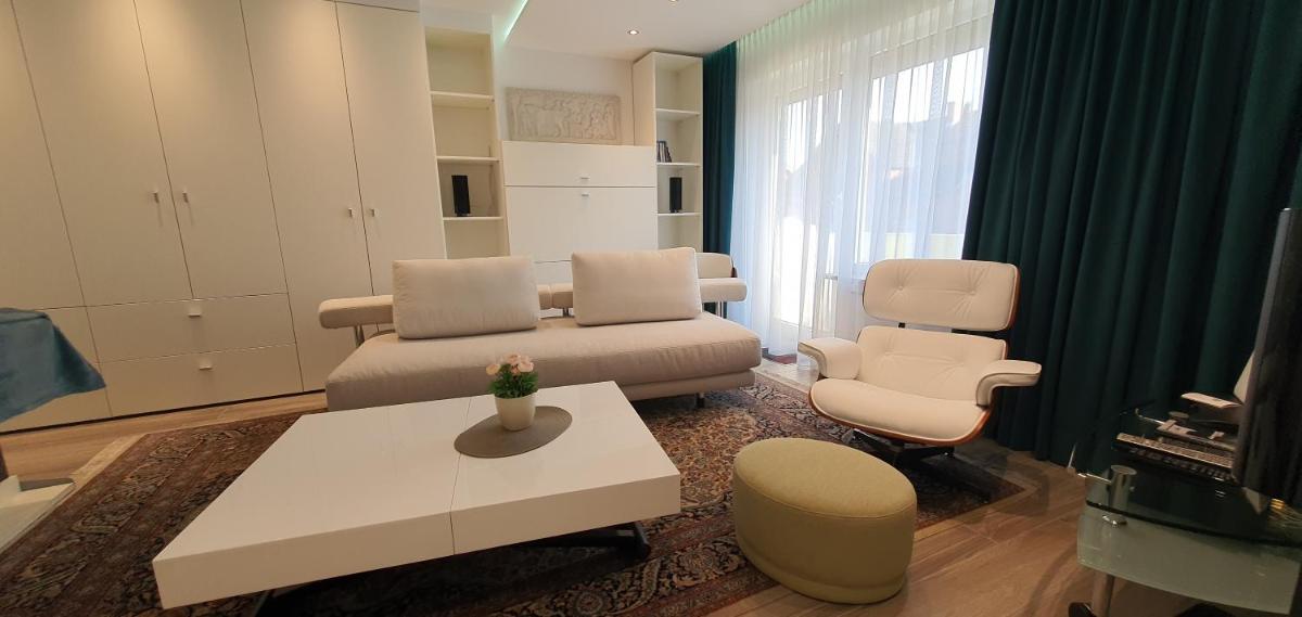 Apartment und Ferienwohnung, Wohnen auf Zeit, Callenberger Straße, Coburg - Housity