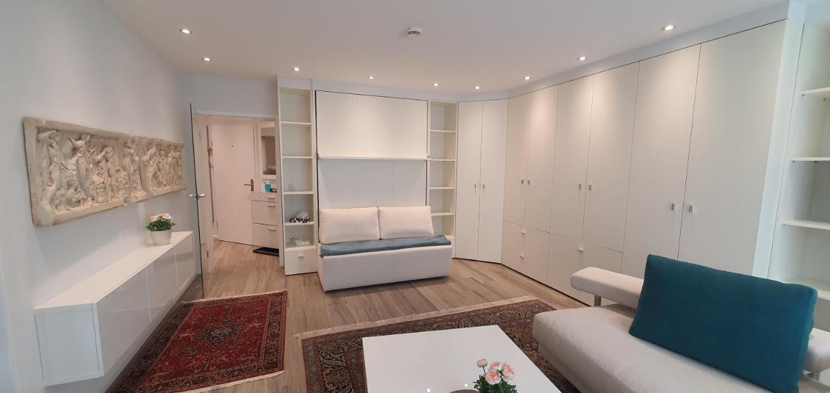 Apartment und Ferienwohnung, Wohnen auf Zeit, Callenberger Straße, Coburg - Housity