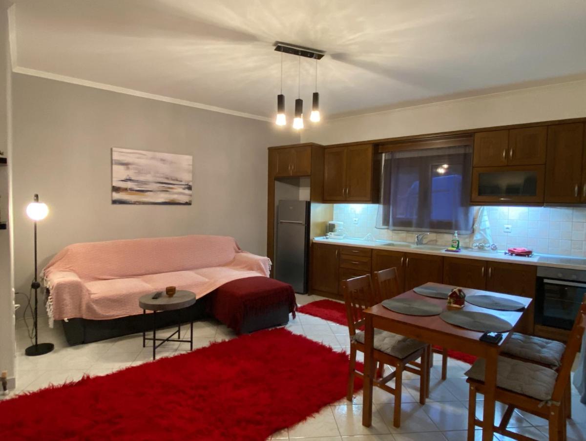 Lithotomia Mouzaki - Housity