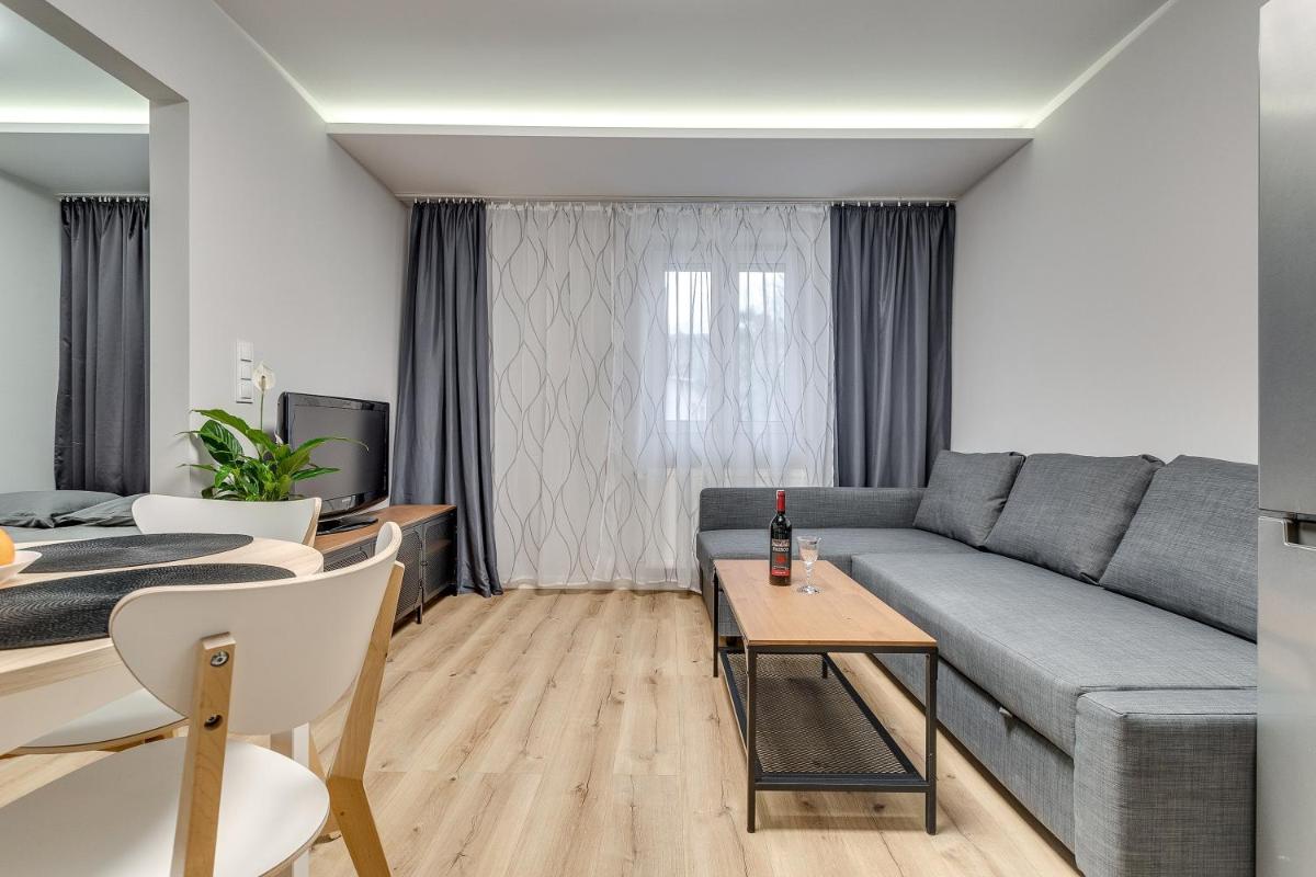Central Platinum Apartments 16 - Housity