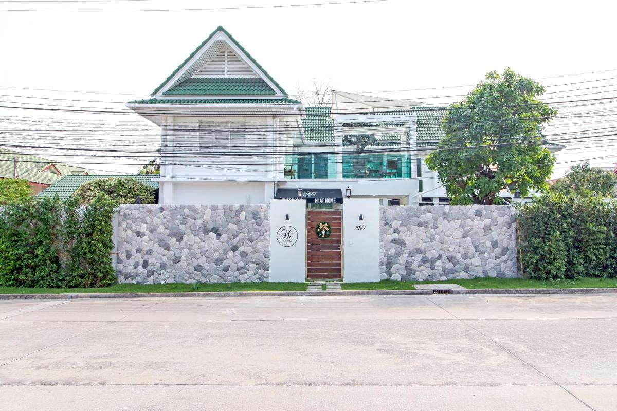 Stylish 2-Villa Combination by Hi At Home - Housity