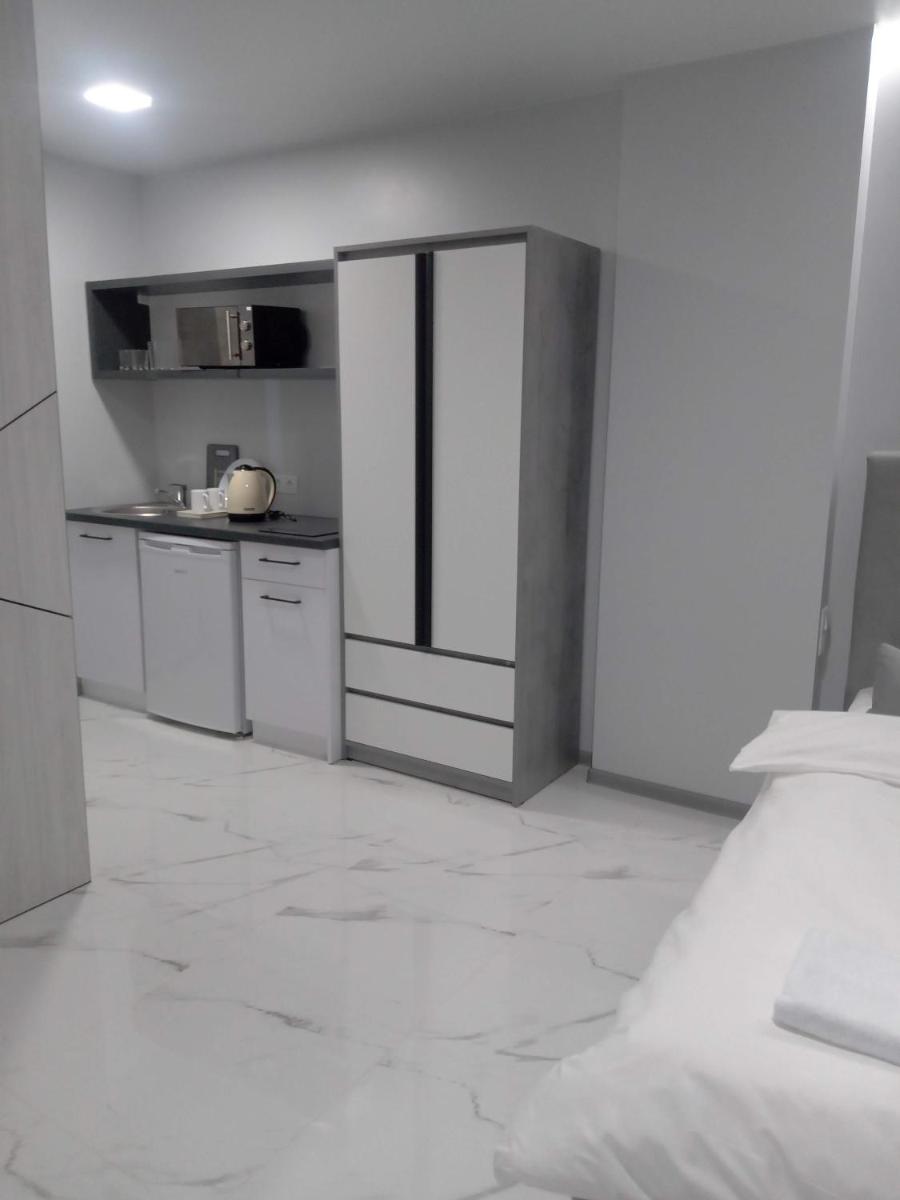 Pure Apartments VIP 4 - Housity