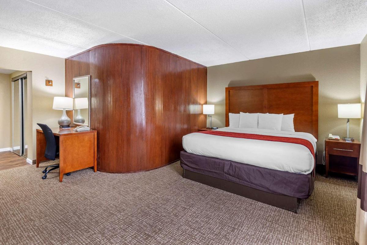 Comfort Inn Matthews / Charlotte - Housity