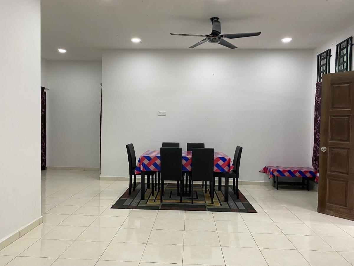 Suitetrails - JARUM PENITI HOMESTAY PCB KOTA BHARU