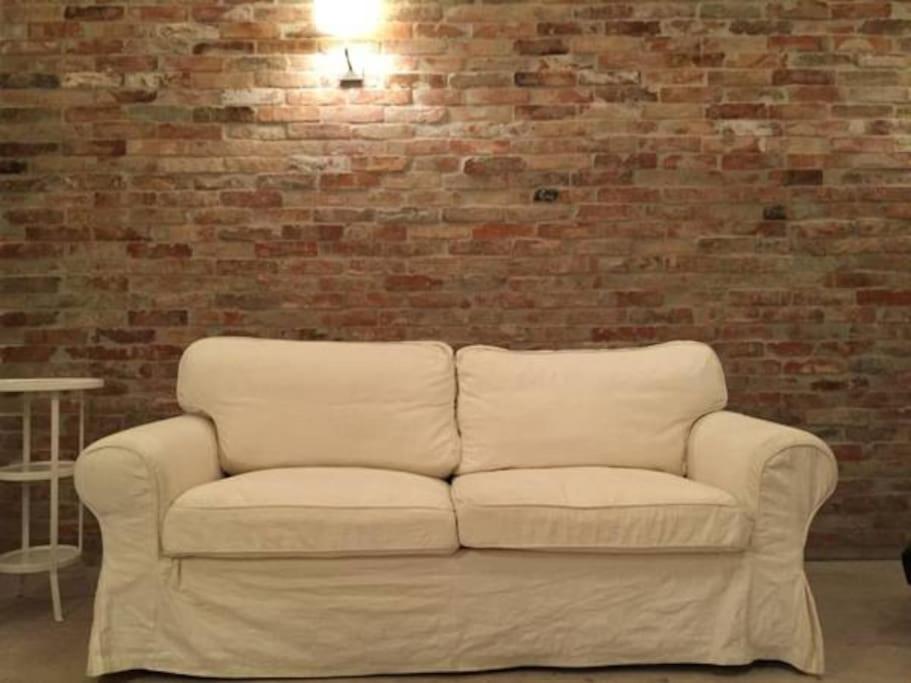 Trendy home near BASILICA with AC - Housity