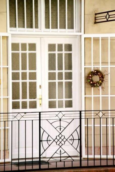 Trendy home near BASILICA with AC - Housity