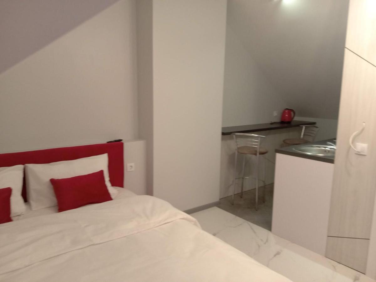 Pure Apartments VIP 5 - Housity