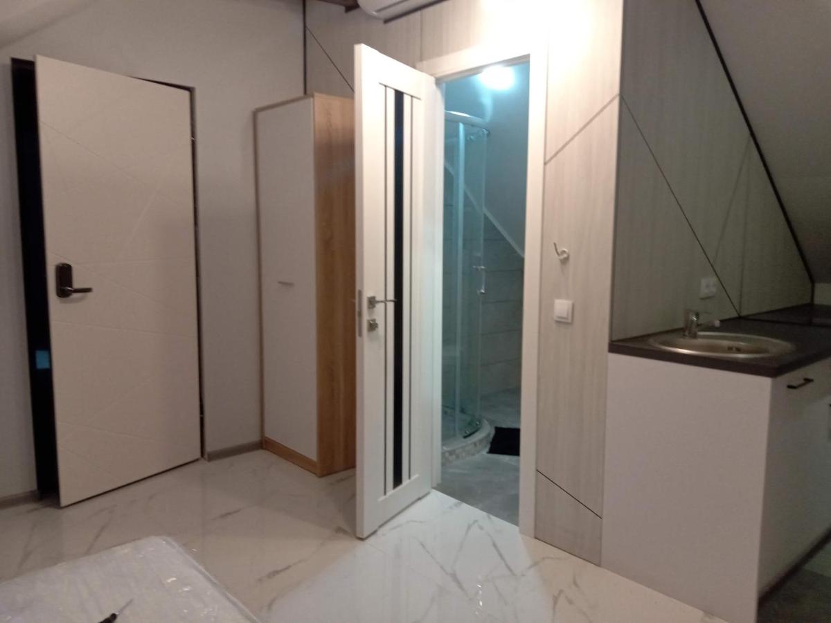 Pure Apartments VIP 5 - Housity
