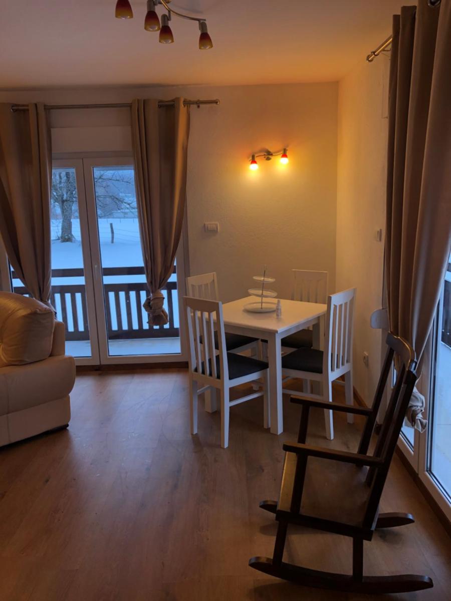 Snow House Minić - Housity