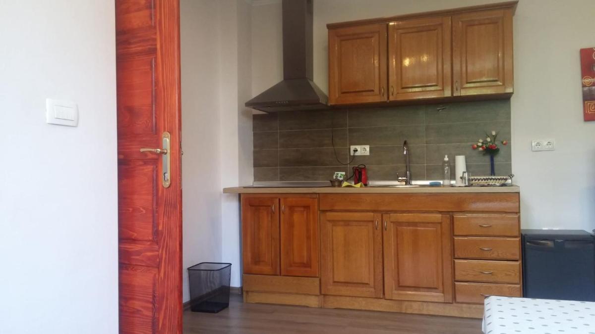 Chardak Apartment Sarajevo - Housity