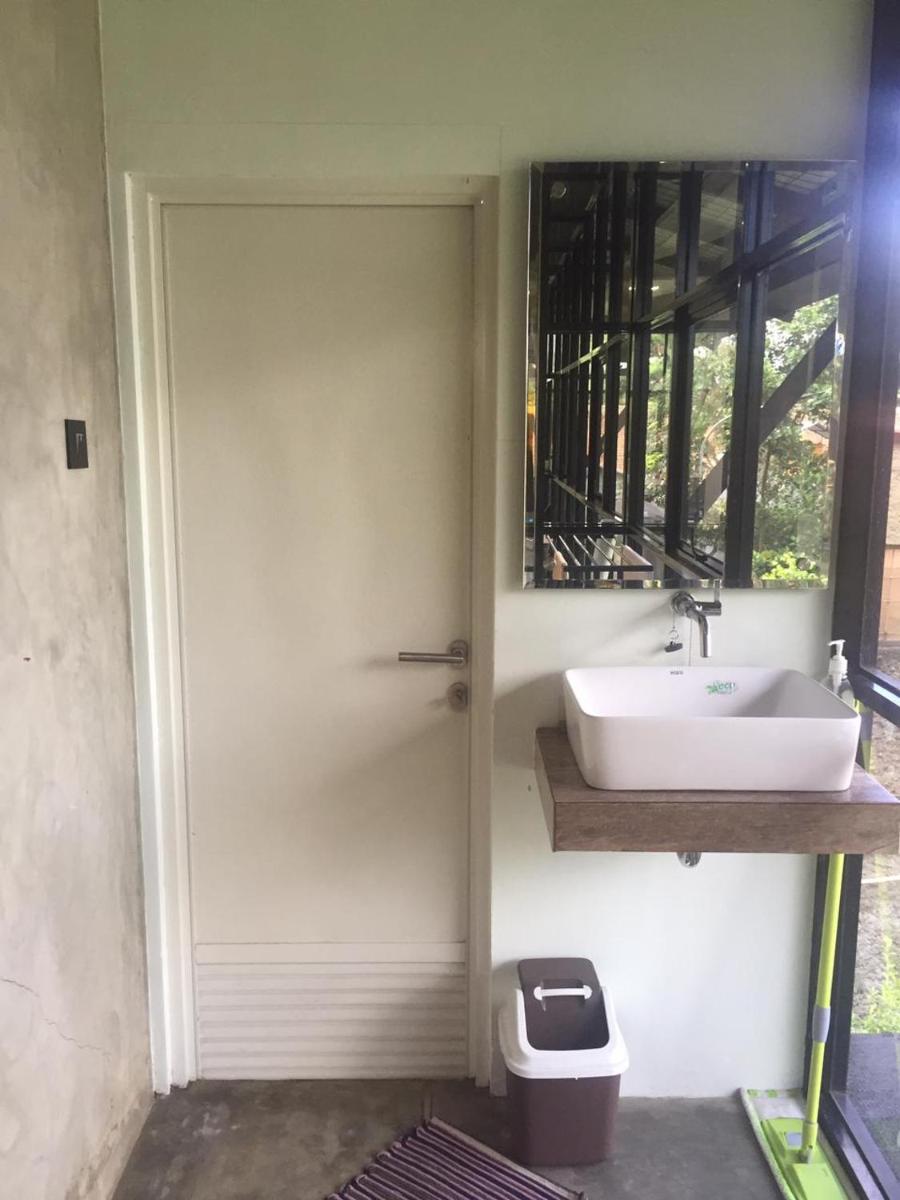 Villa 2 Lt 500M2 Di Perkotaan Margahayu Bandung - Housity