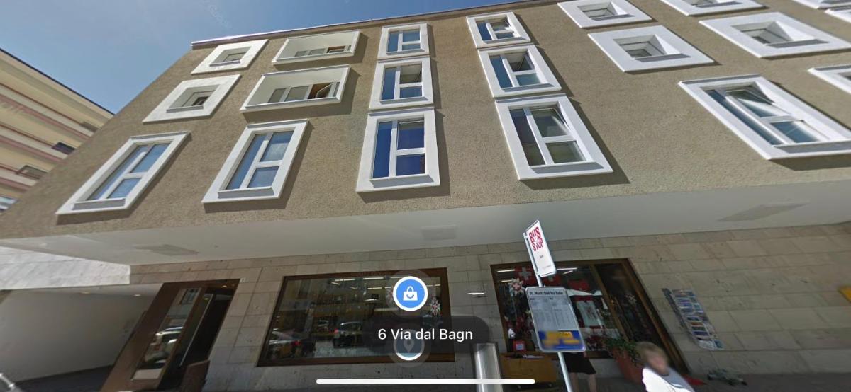 St Moritz Luxury Apt and Garage - Housity