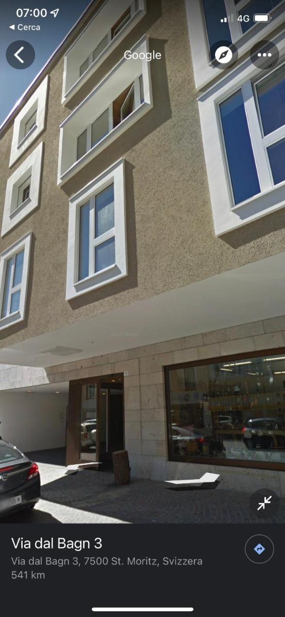 St Moritz Luxury Apt and Garage - Housity