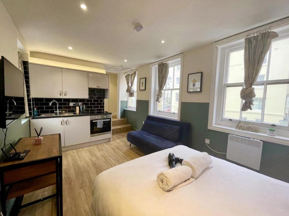 FLASH SALE Central Hove Studio BN38BRU03 - Housity