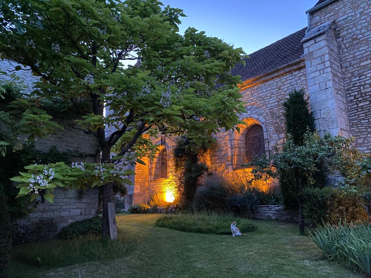 Le prieuré de Sainte Vertu - Housity