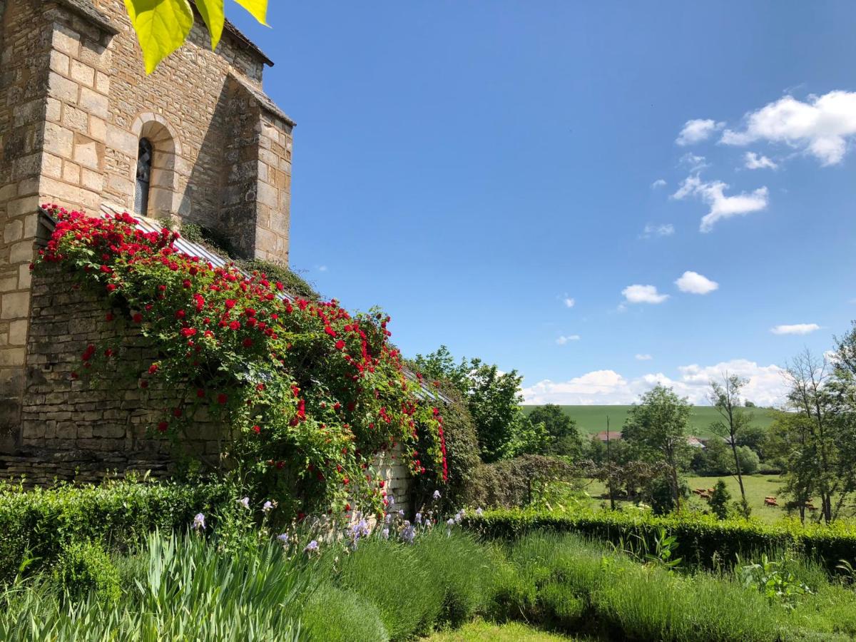 Le prieuré de Sainte Vertu - Housity