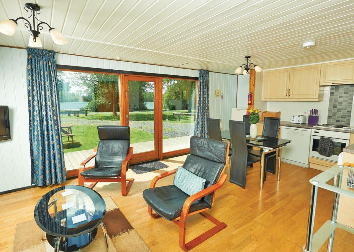 York Lakeside Lodges - Housity