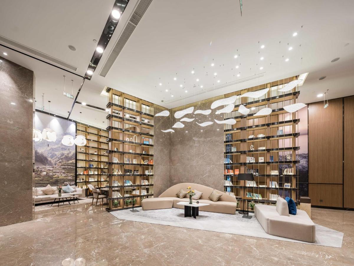 Atour Hotel Ningbo Xiangshan People's Square - Housity