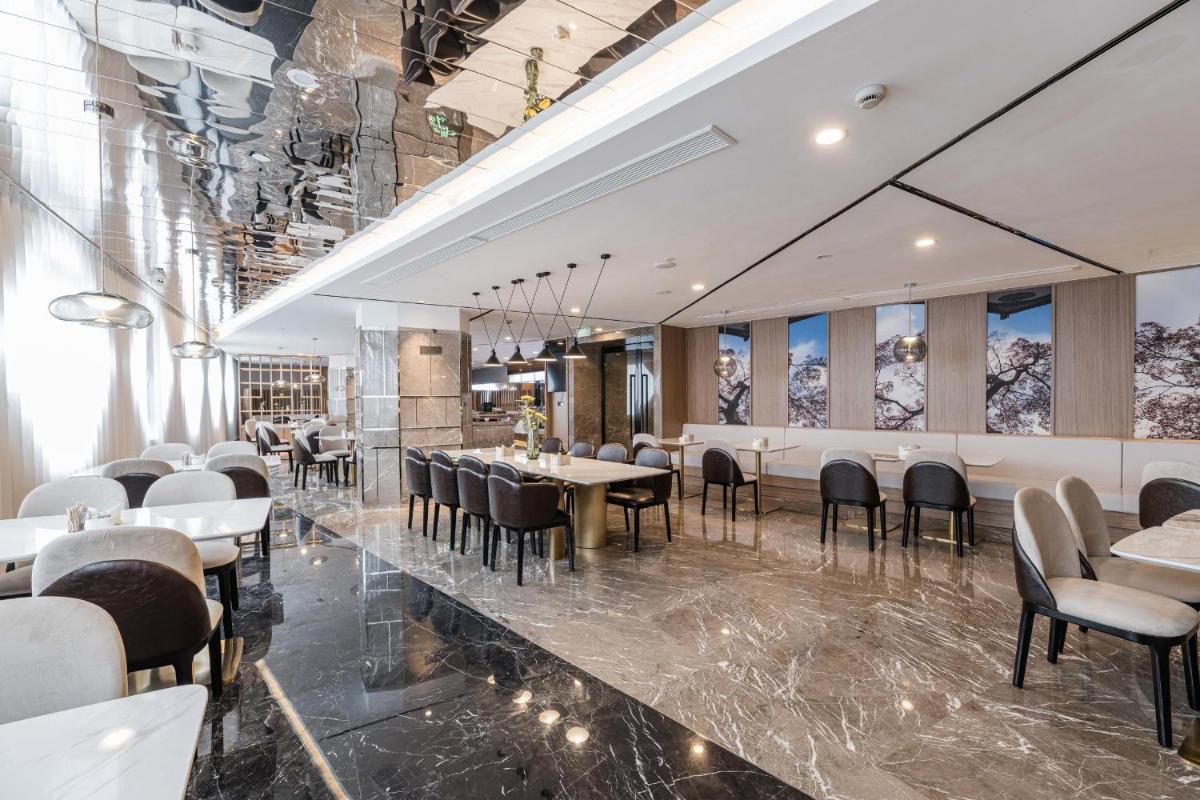 Atour Hotel Ningbo Xiangshan People's Square - Housity