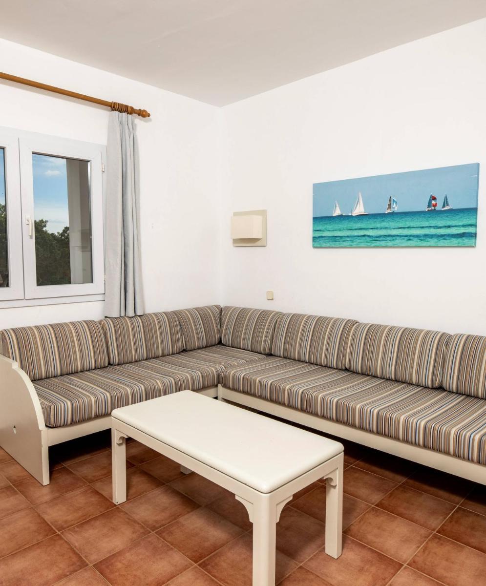Zona de estar de Hotel Club Es Talaial
