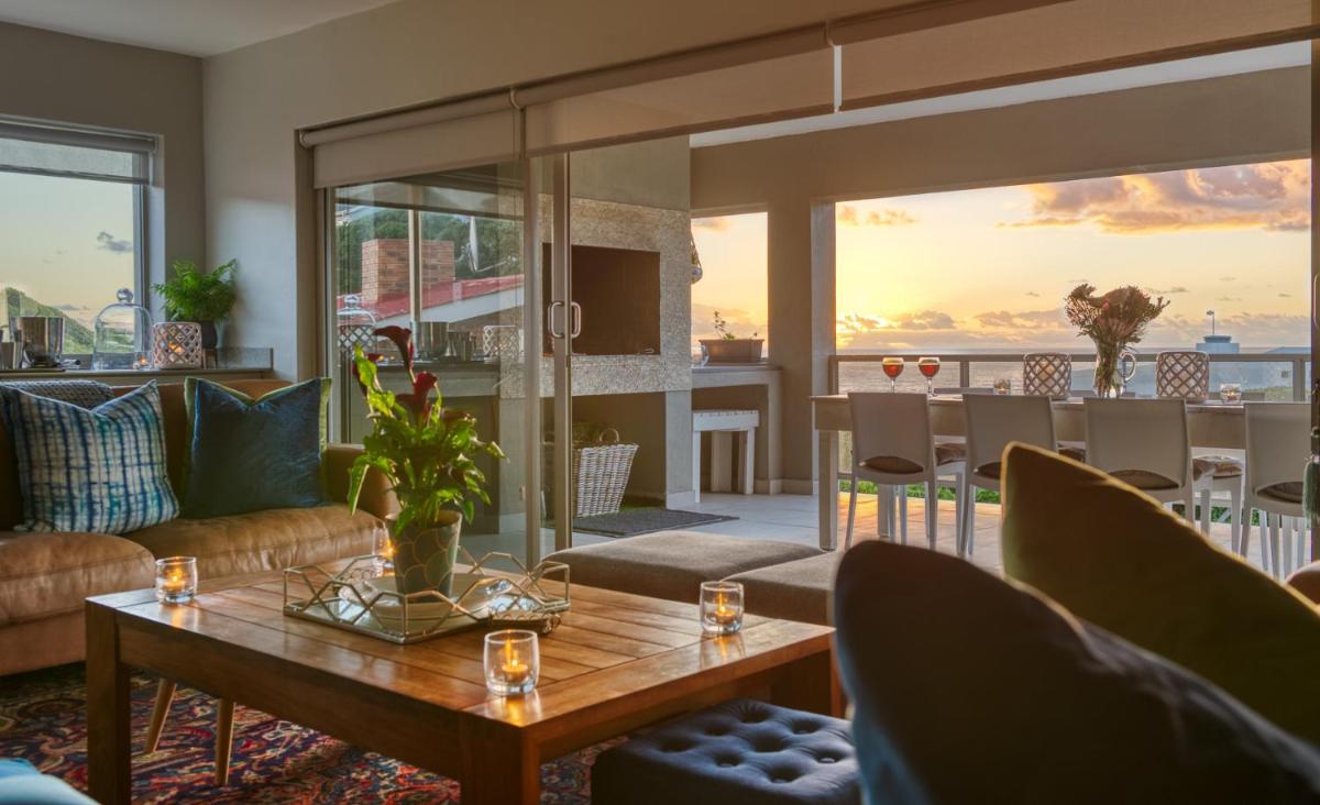 Stanford's Cove Villas - Housity