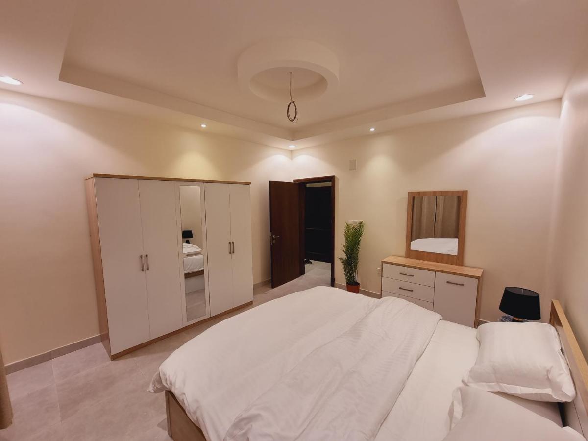 Remarkable 3-Bed Apt in Jeddah close everywhere - Housity