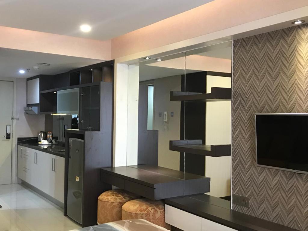 WH Apartment Simpang Lima - Housity