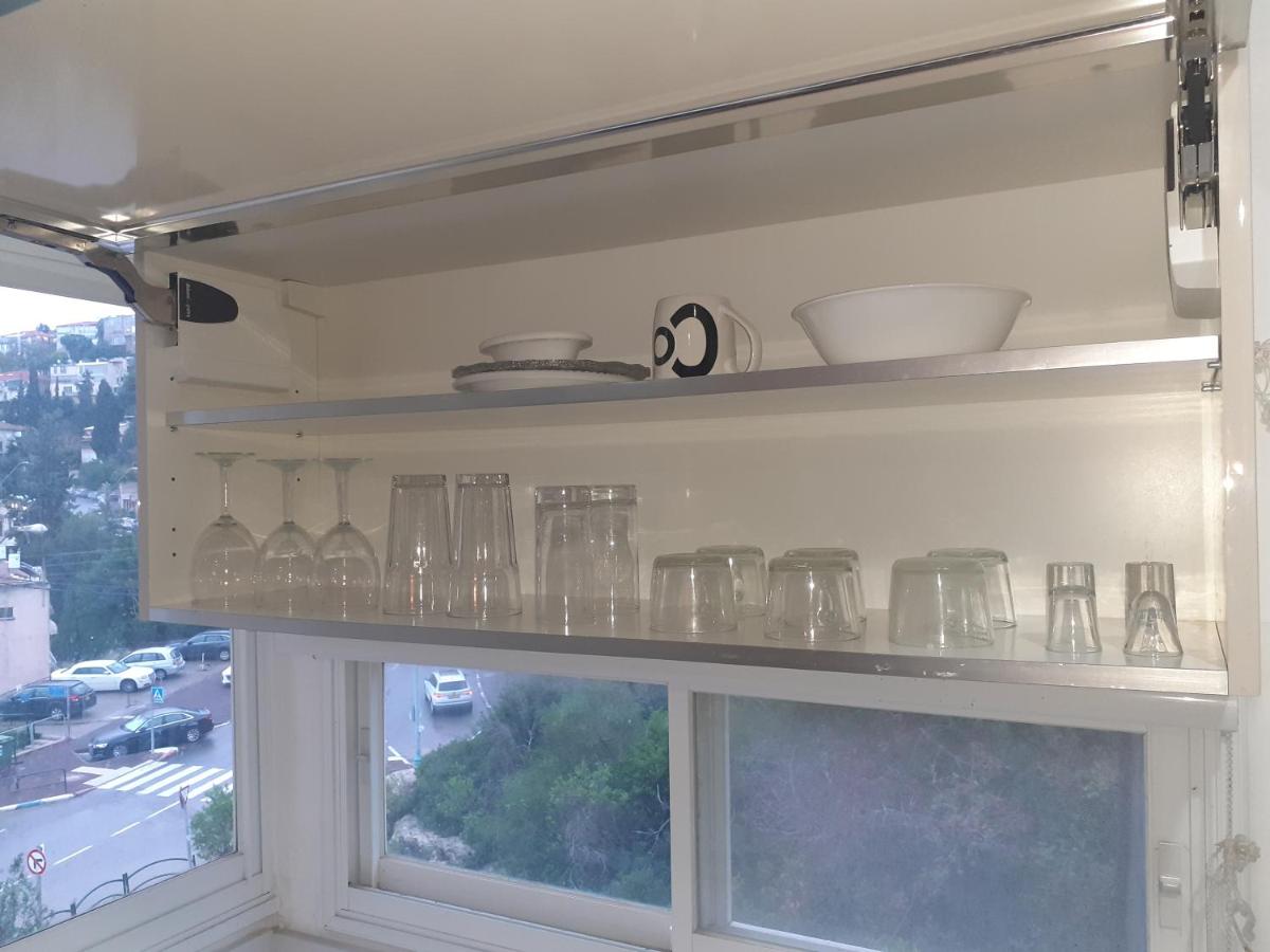 magical apartment close to the Baha'i Gardens - Housity