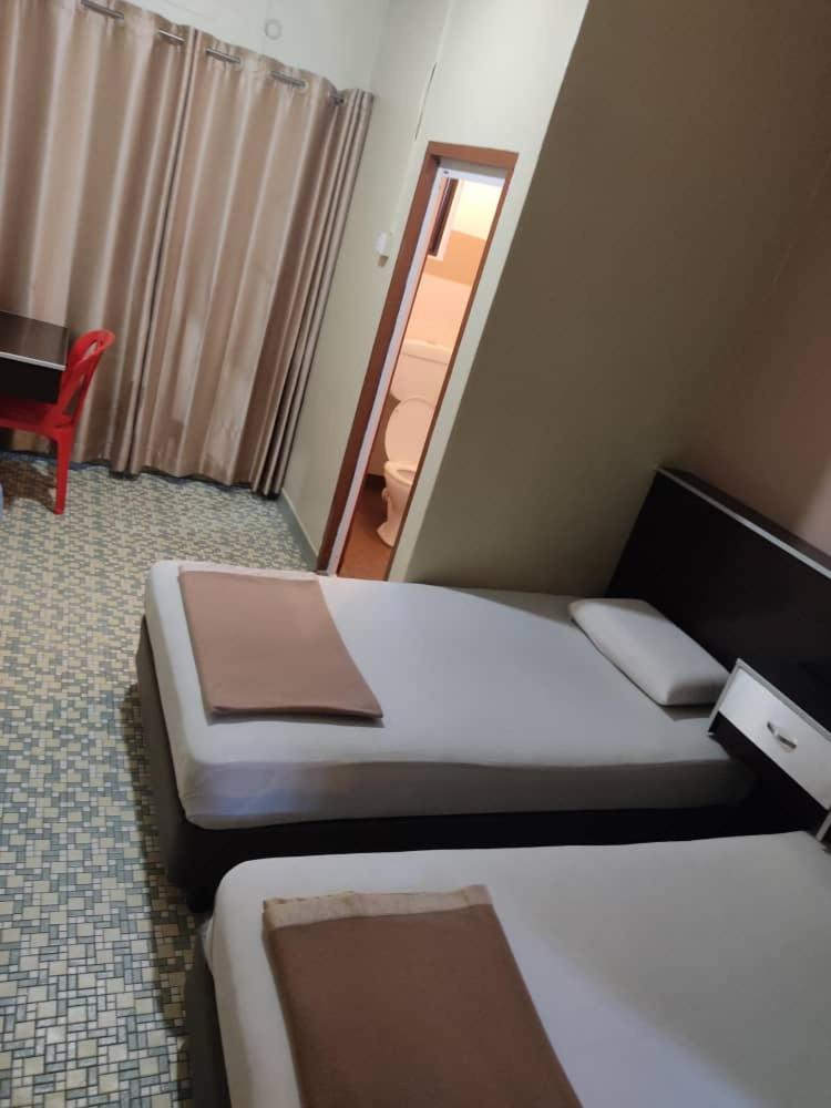 Marina Hotel Kemaman - Housity