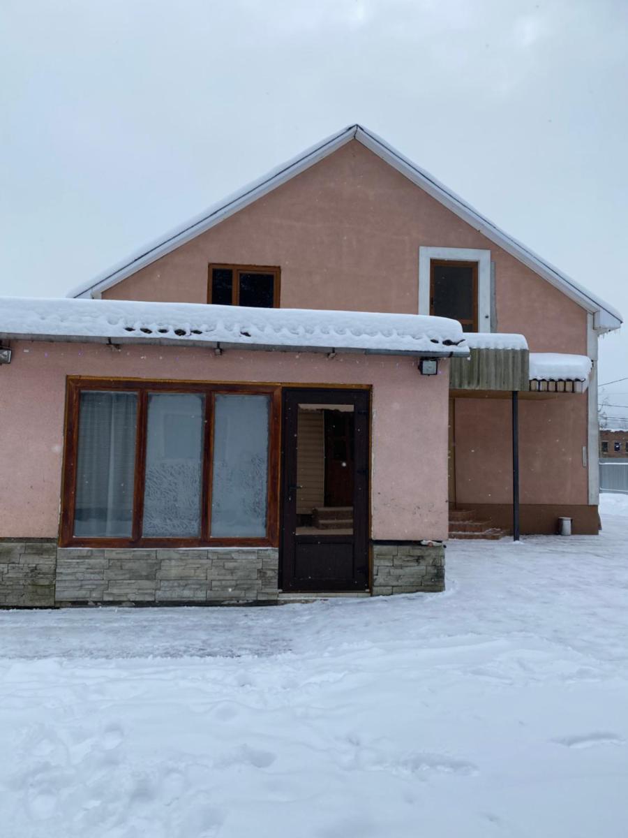 Відпочинок у Карпатах - Housity