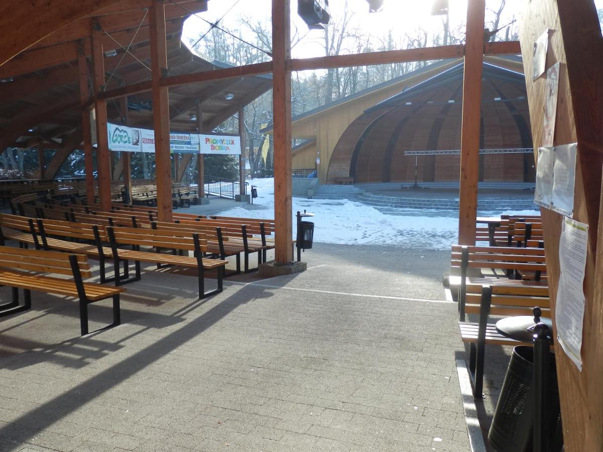 Parkowa Rezydencja Hubal - Housity