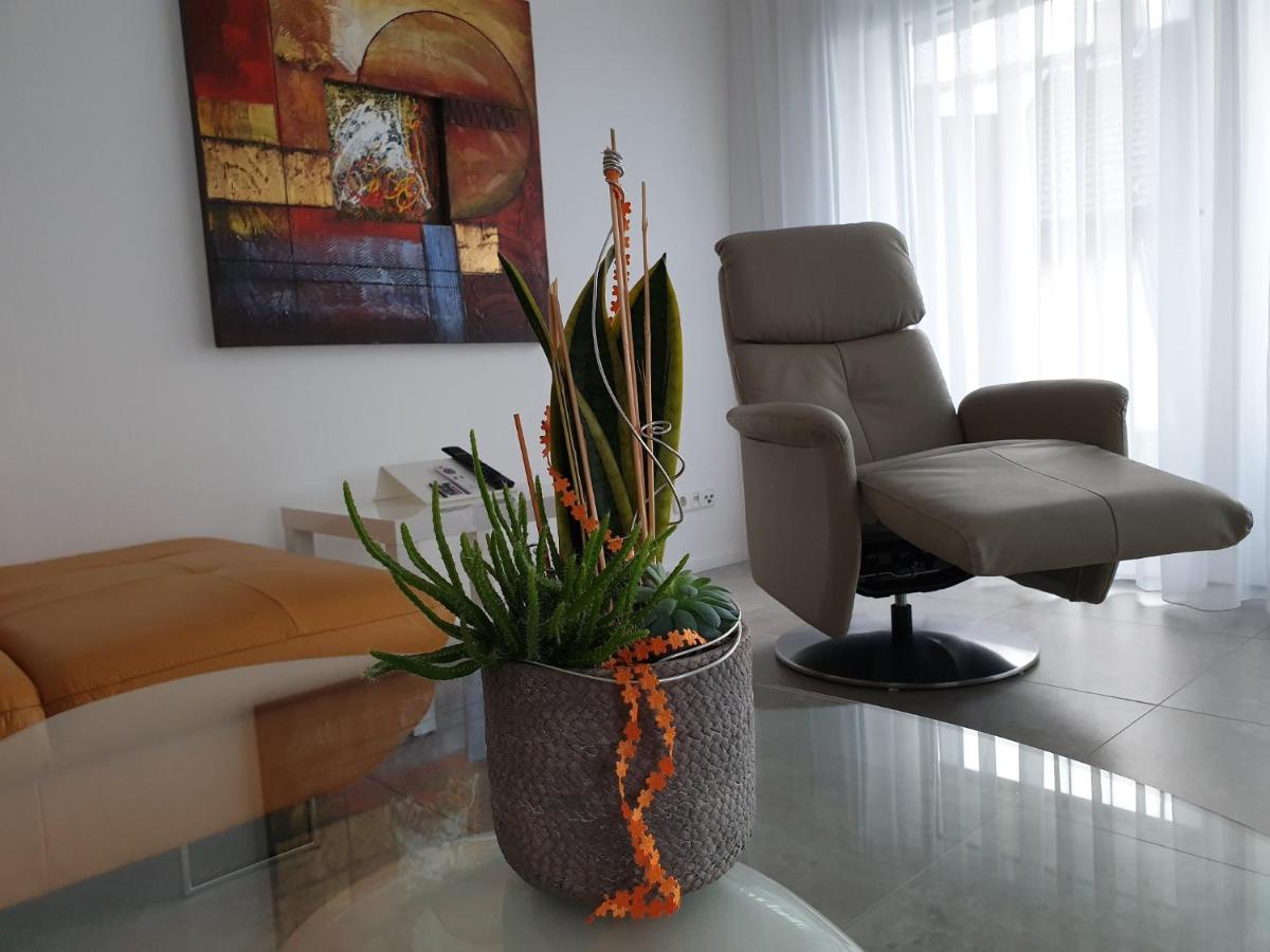 Ferienwohnung HappyNES - Housity