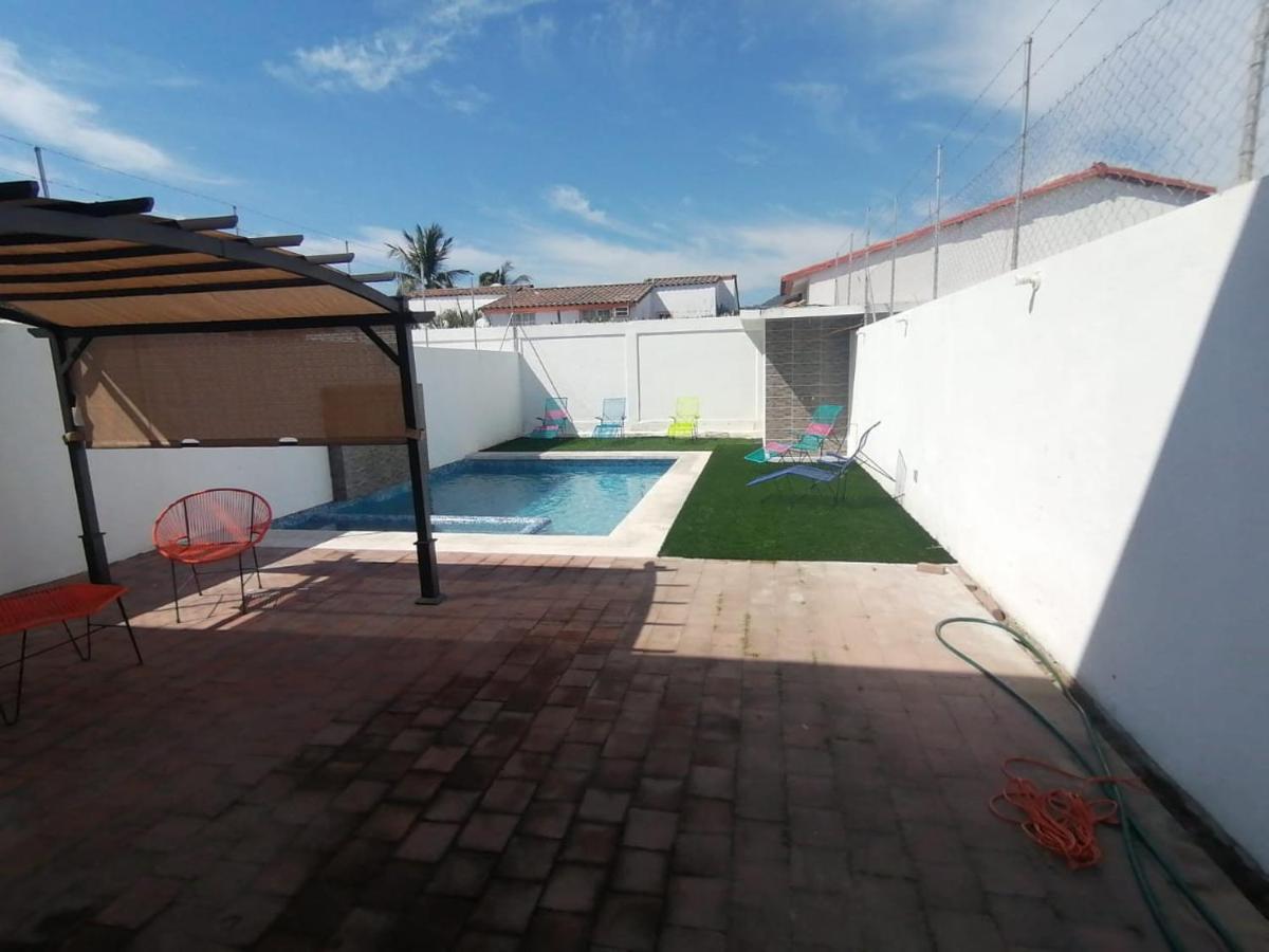 ACAPULCO DIAMANTE NUEVA E INCREIBLE VILLA CON ALBERCA PROPIA - Housity