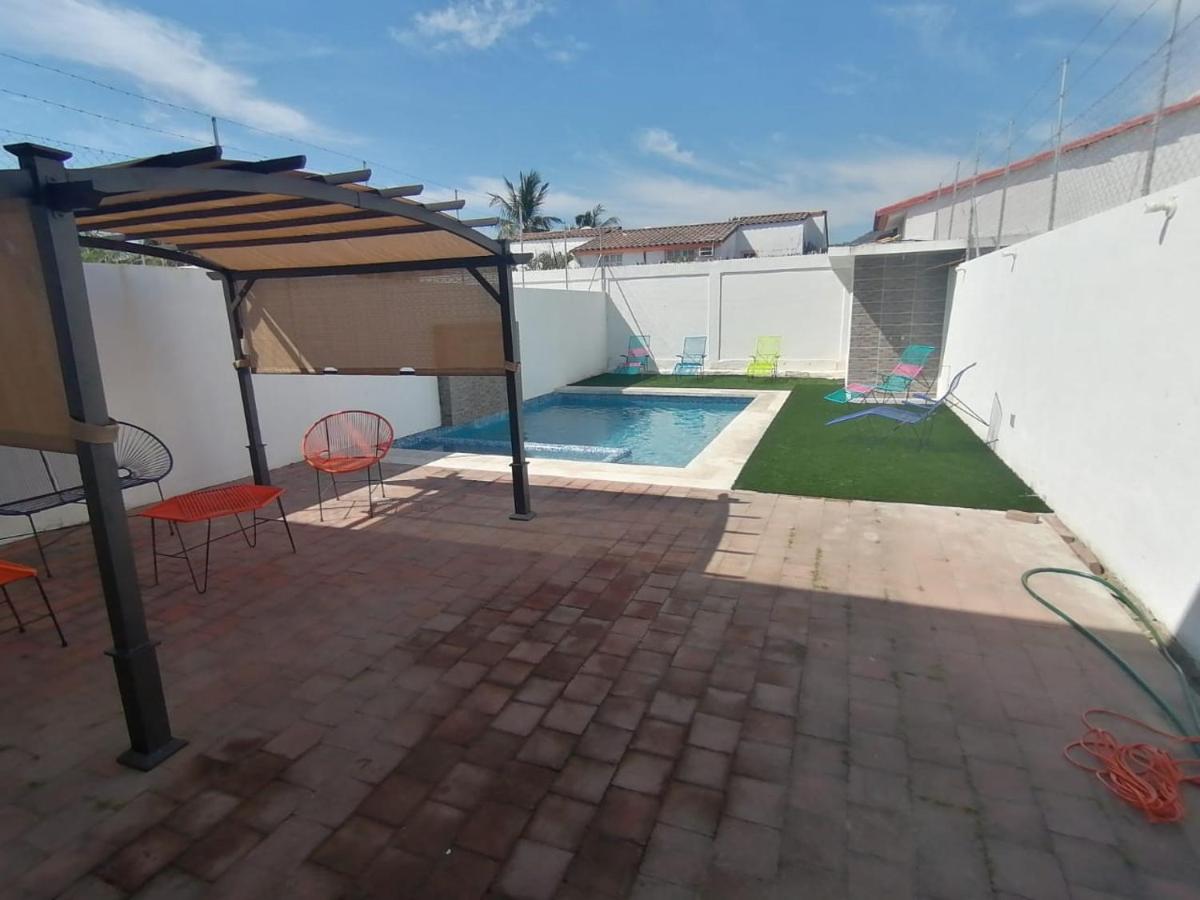ACAPULCO DIAMANTE NUEVA E INCREIBLE VILLA CON ALBERCA PROPIA - Housity