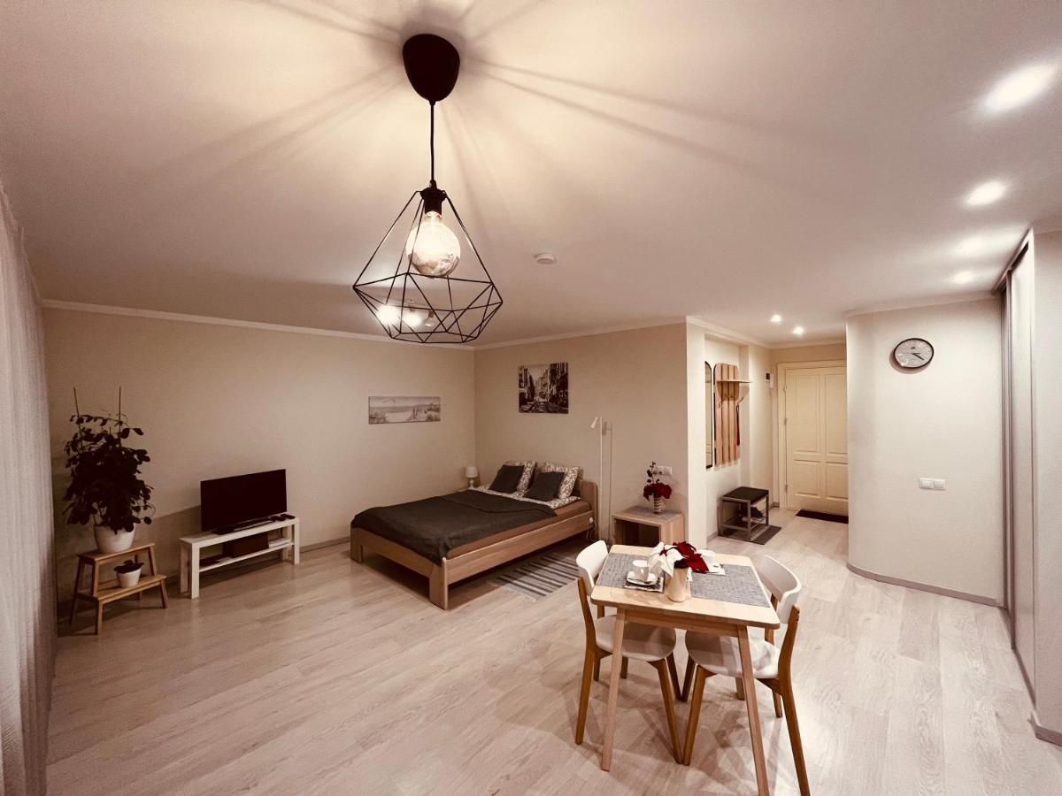 Apartment128 - Housity