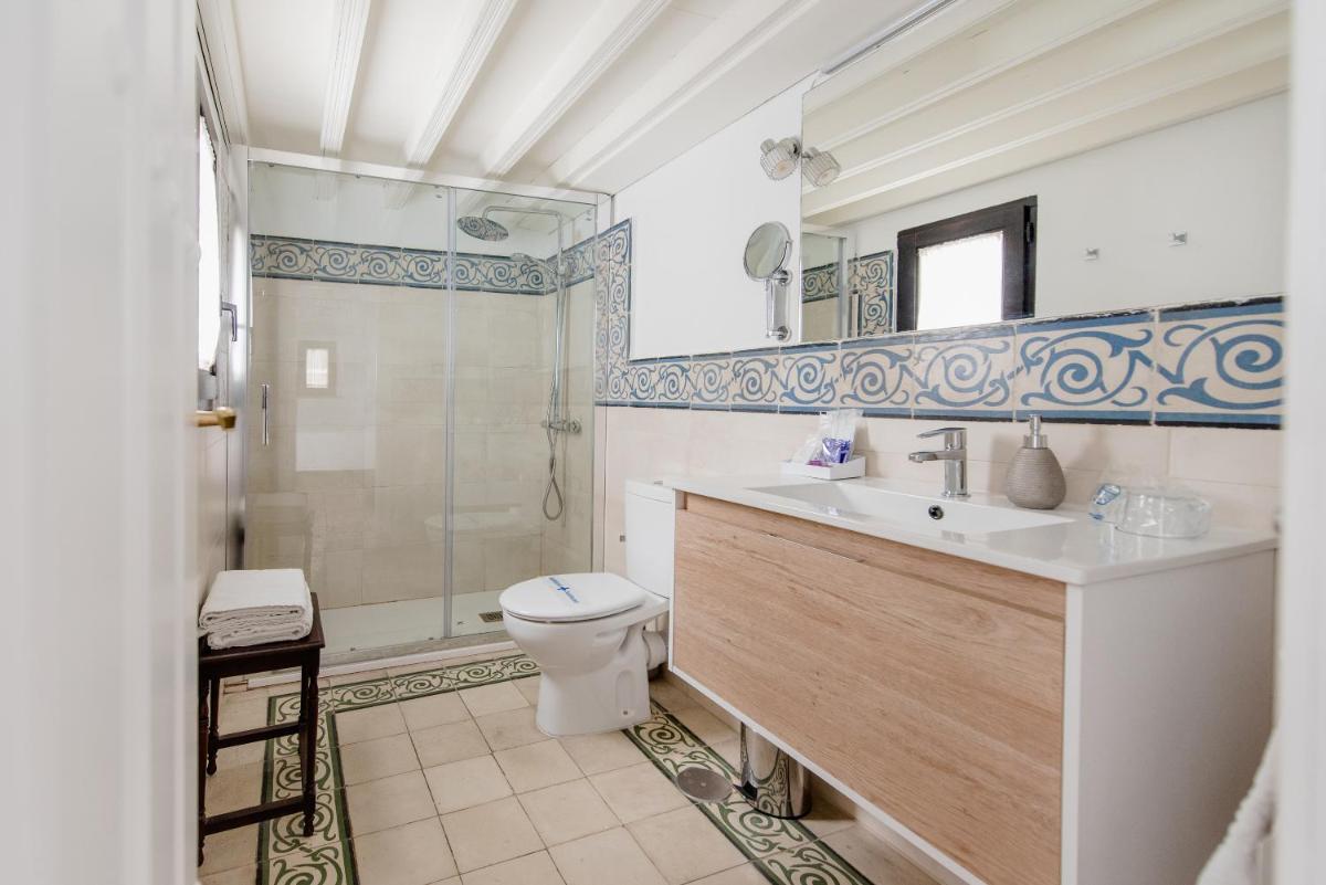 Hotel Rosa De oro - Housity