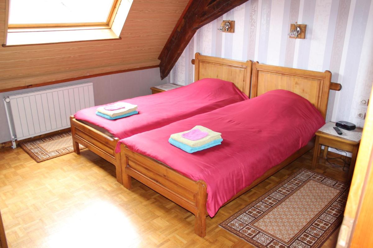 CHAMBRES D'HOTES au vieux moulin entre Sarreguemine et Bitche - Housity